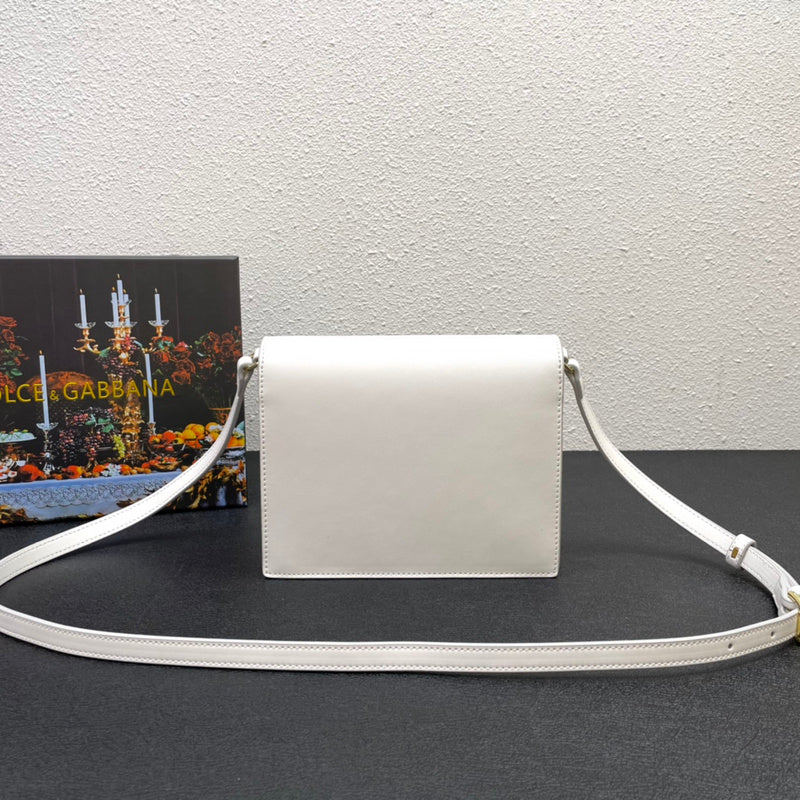 COZY - DAG Bags - 146