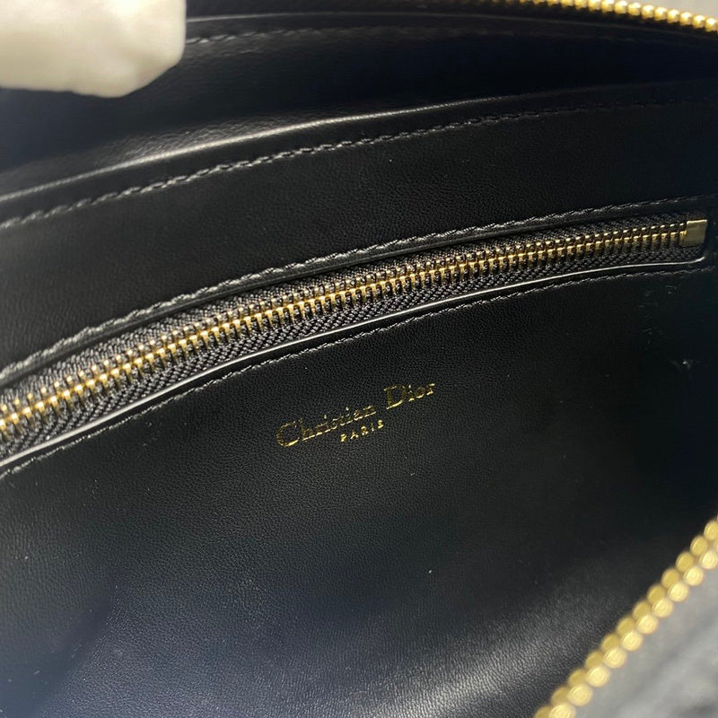 COZY - DOR Wallets - 086