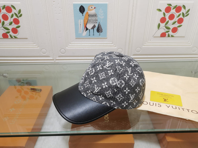 COZY BAGS - LOV Hats & Caps - 002