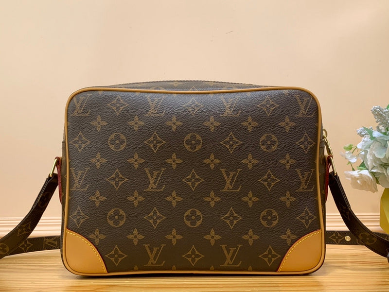 COZY - LV Bags - 1137