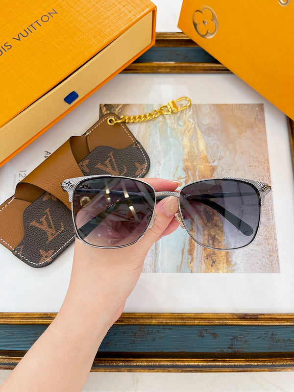 COZY BAGS - LOV Sunglasses - 024