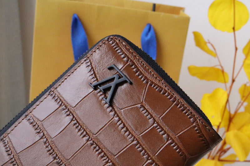 COZY - LOV Wallets - 497