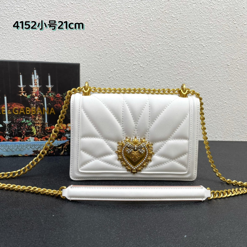 COZY - DAG Bags - 127