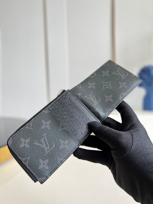 COZY - LOV Wallets - 469