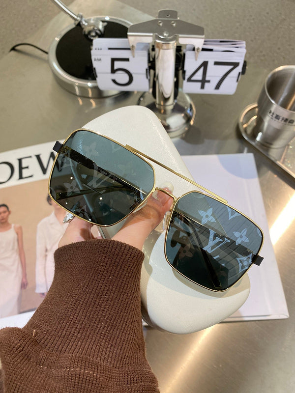 COZY BAGS - LOV Sunglasses - 048