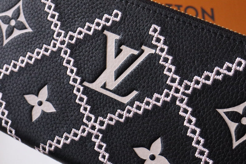 COZY BAGS - LOV Wallets - 654