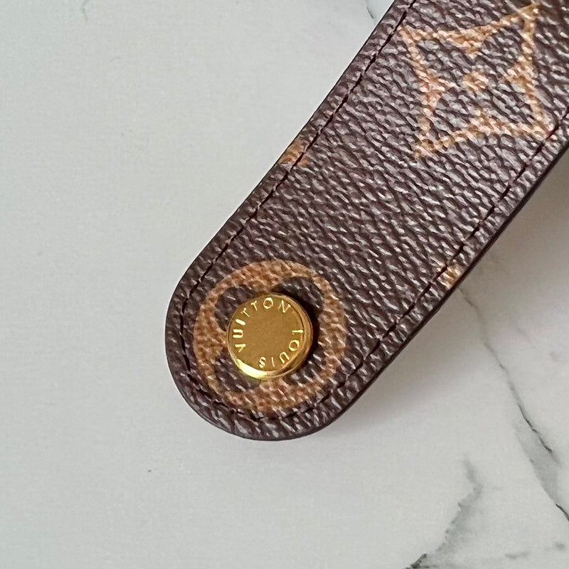 COZY - LOV Wallets - 112