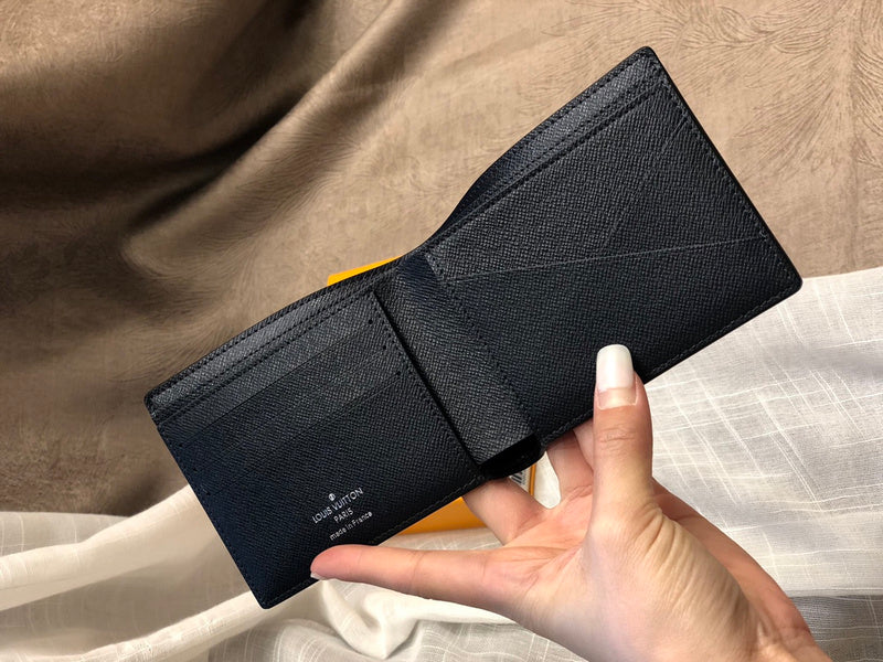 COZY BAGS - LOV Wallets - 611
