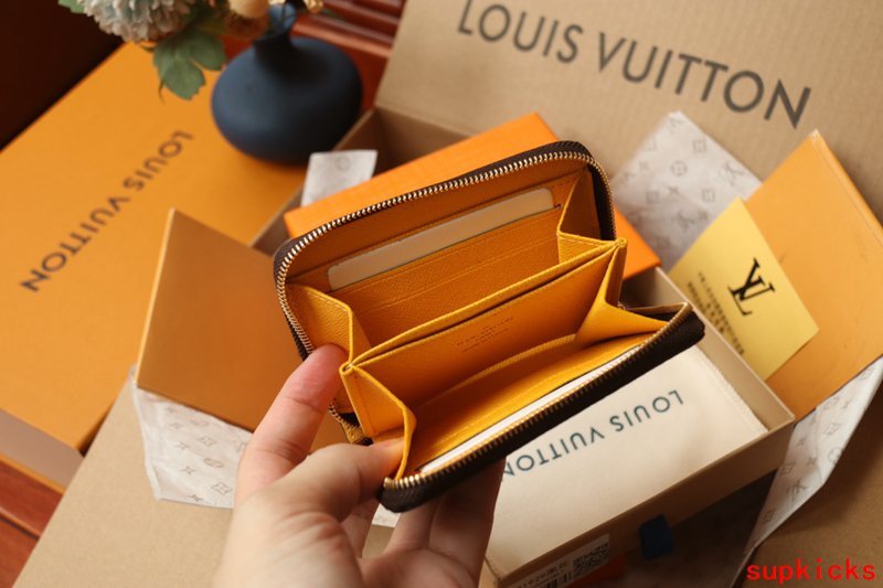 COZY BAGS - Mix Wallets - 203