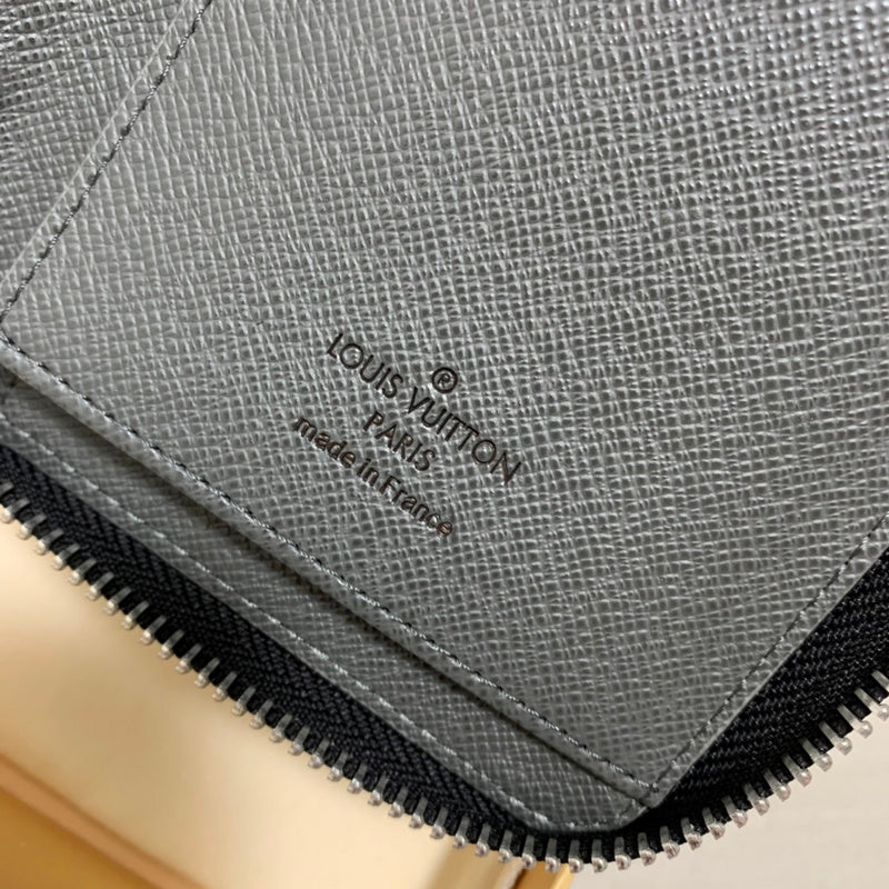 COZY BAGS - LOV Wallets - 562
