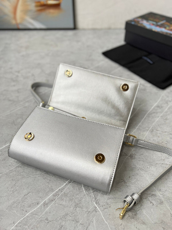 COZY - DAG Bags - 160