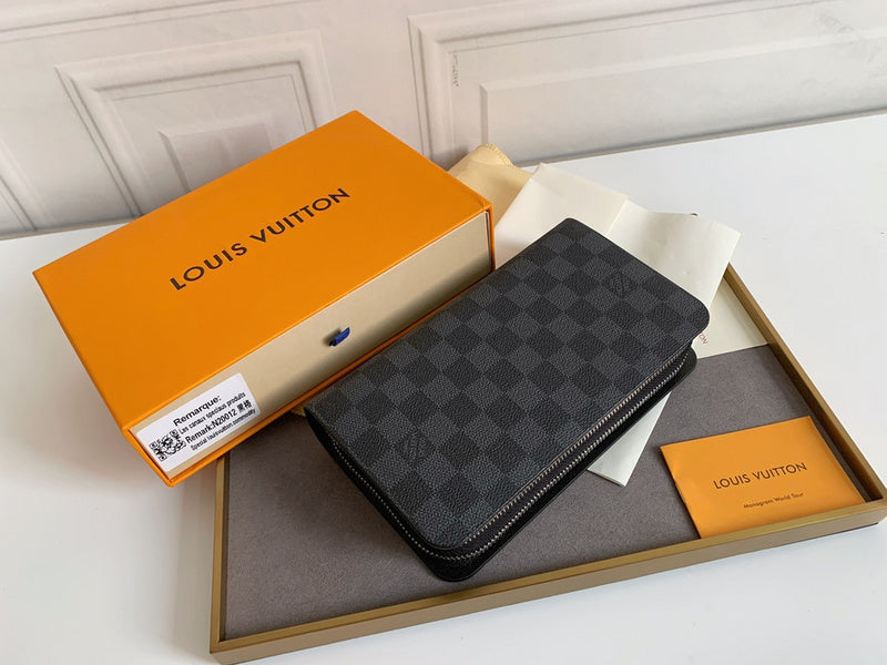 COZY BAGS - LOV Wallets - 694