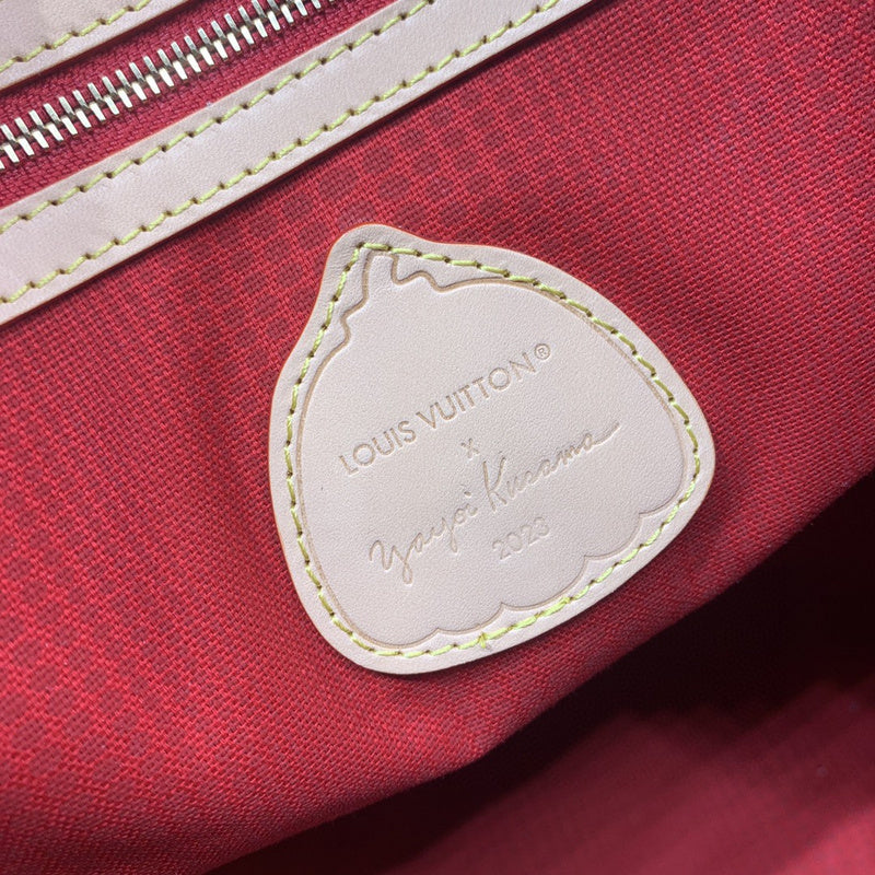 JB - LOV Travel Bags - 037