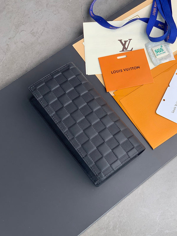 COZY - LOV Wallets - 249