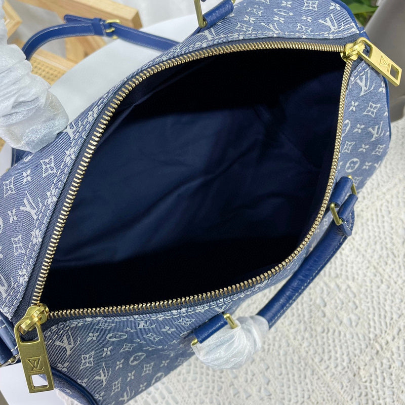 JB - LOV Travel Bags - 050
