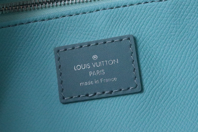COZY - LOV Wallets - 065