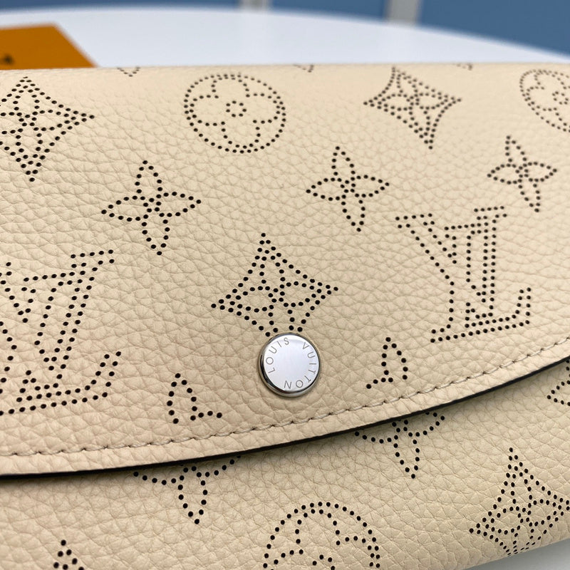 COZY - LOV Wallets - 506