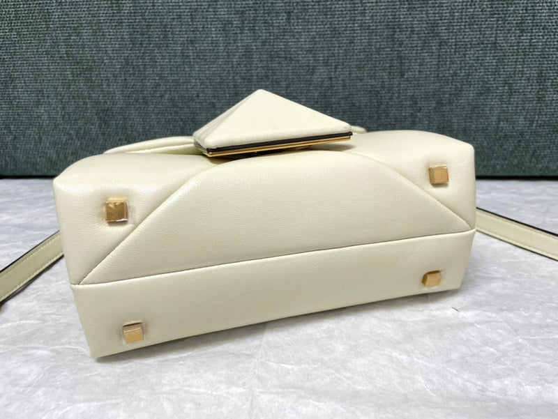 JB - VEL Lady Bags - 010