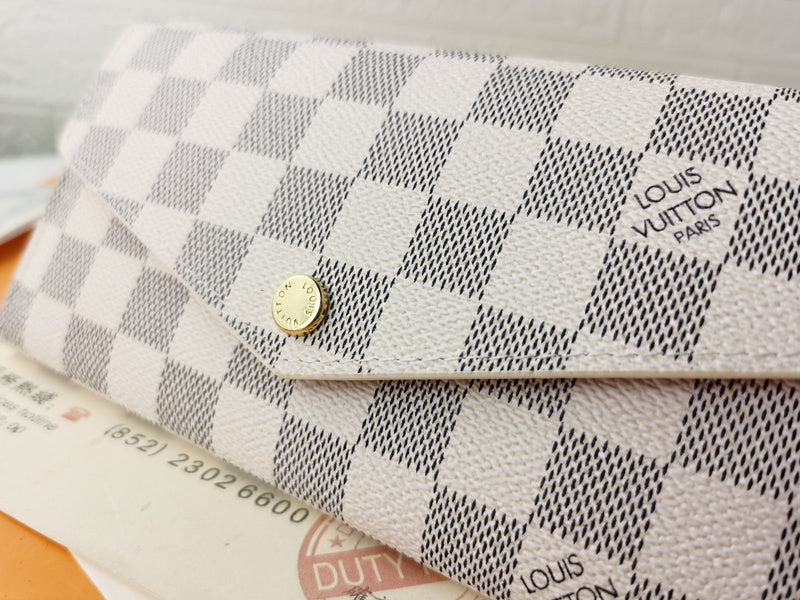 COZY BAGS - LOV Wallets - 756