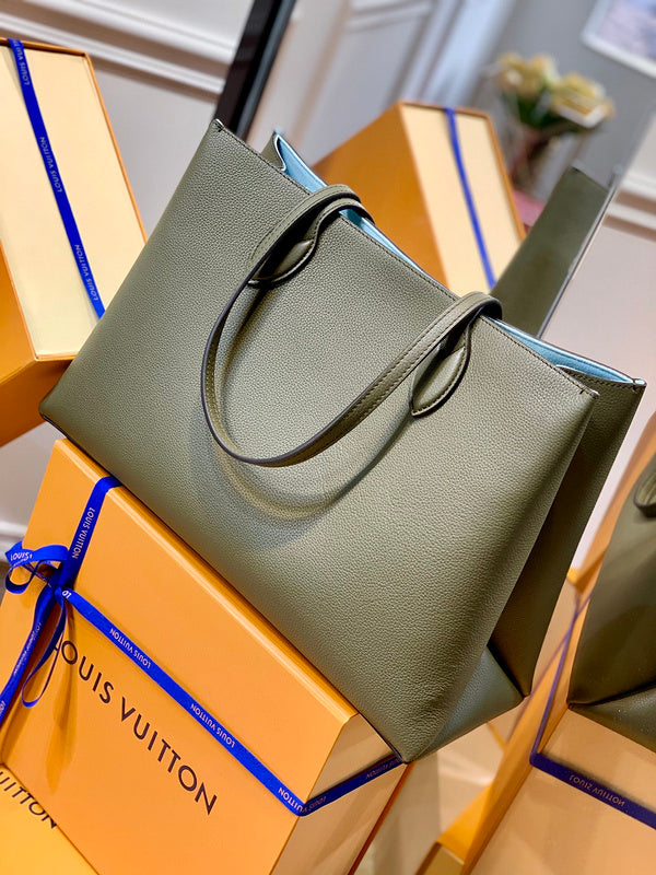 COZY BAGS - LOV Bags - 2005