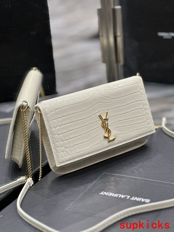 COZY BAGS - Mix Wallets - 490