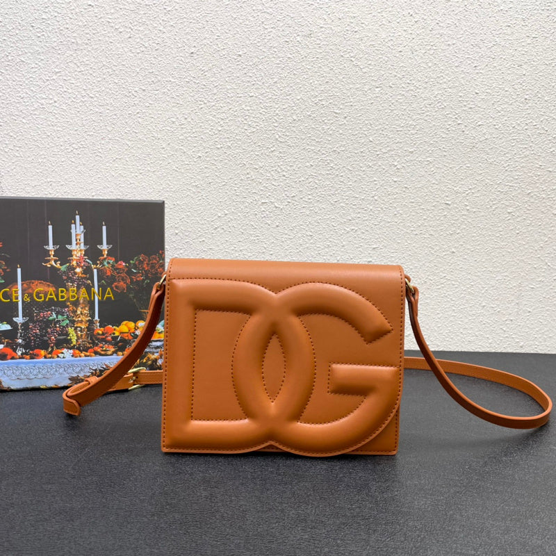 COZY - DAG Bags - 153