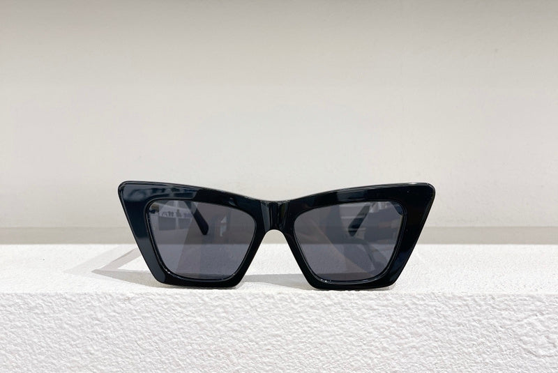 COZY BAGS - LOV Sunglasses - 074
