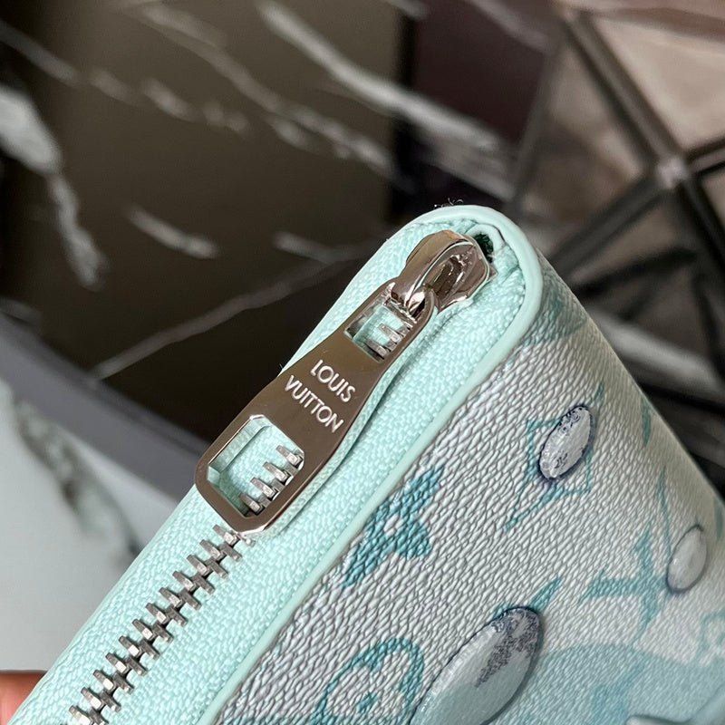 COZY - LOV Wallets - 074