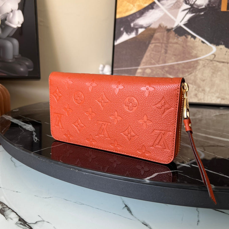 COZY - LOV Wallets - 430