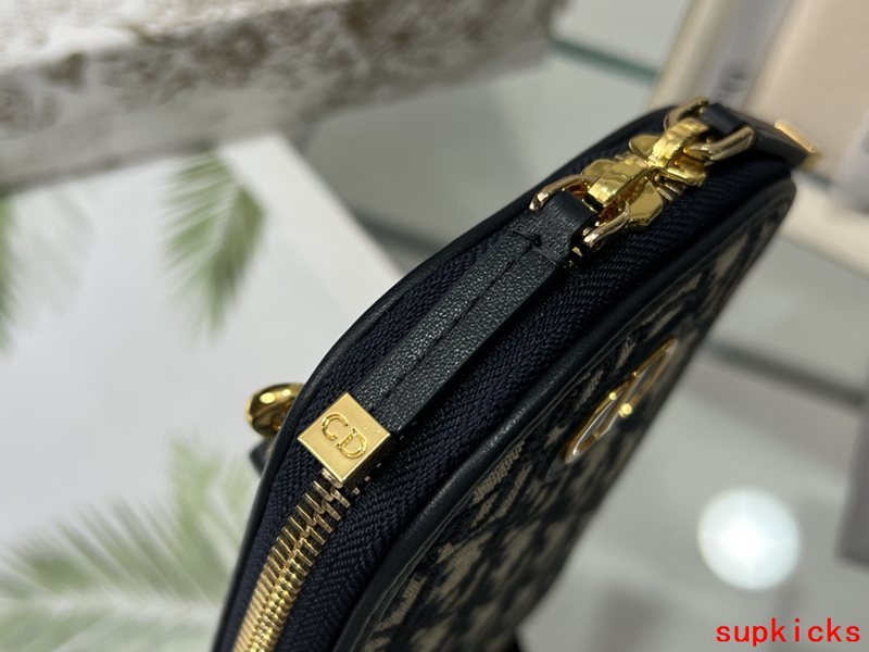 COZY BAGS - Mix Wallets - 241