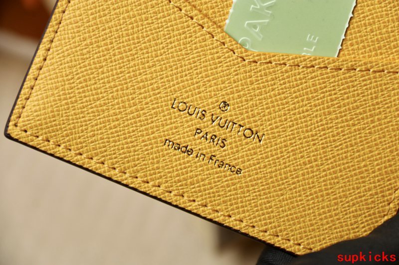 COZY BAGS - Mix Wallets - 200