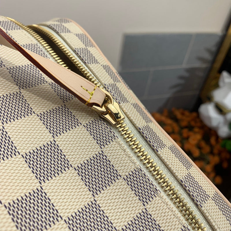 COZY - LOV Wallets - 357