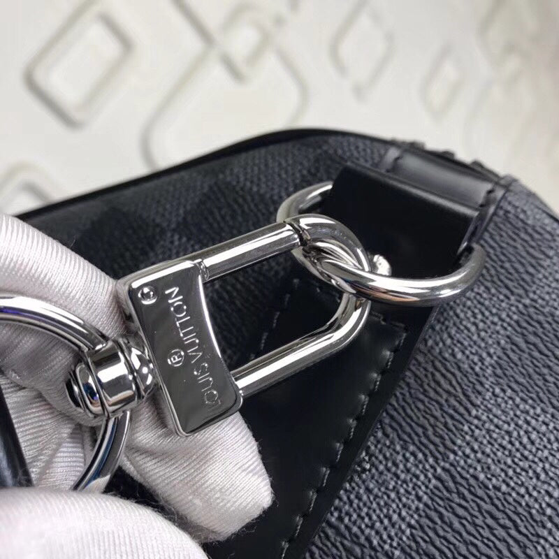 JB - LOV Travel Bags - 197