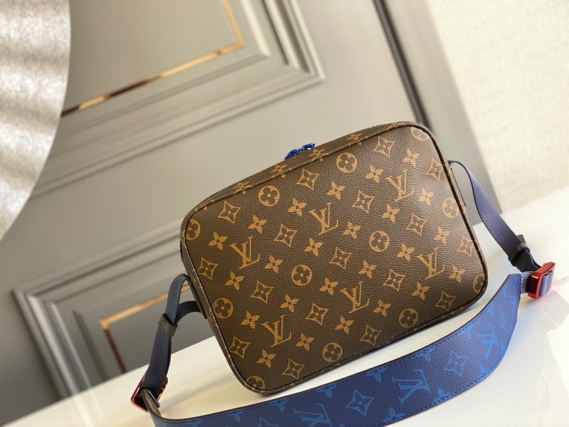 COZY - LV Bags - 1692