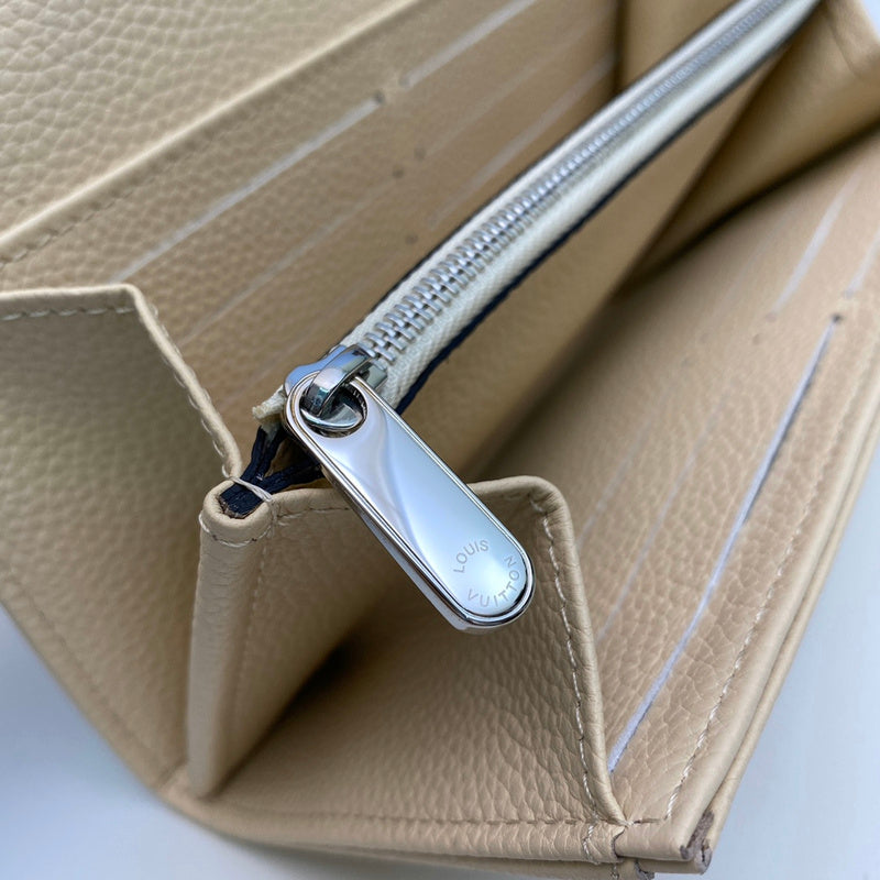 COZY - LOV Wallets - 506
