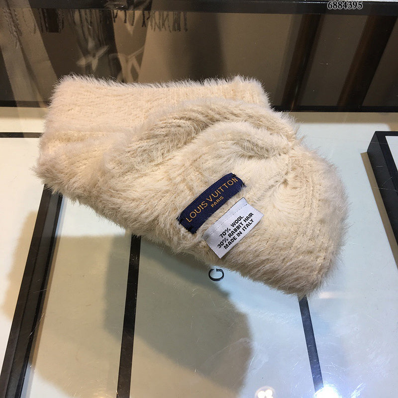 COZY BAGS - LOV Hats & Caps - 224