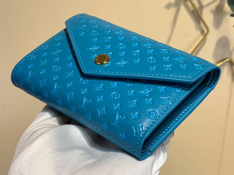 COZY - LOV Wallets - 152