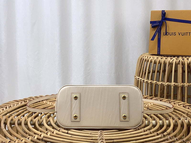 JB - LOV Lady Bags - 223