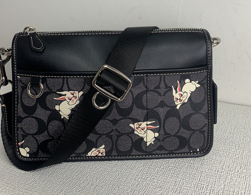 COZY - CAH Bags - 462