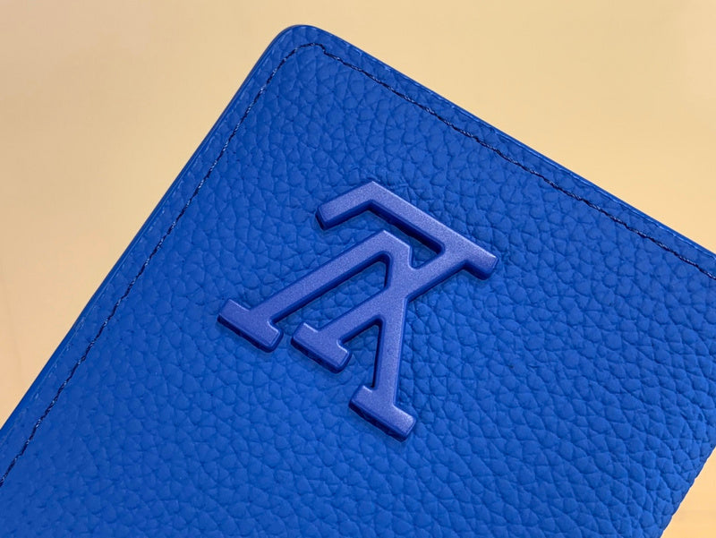 COZY - LOV Wallets - 170
