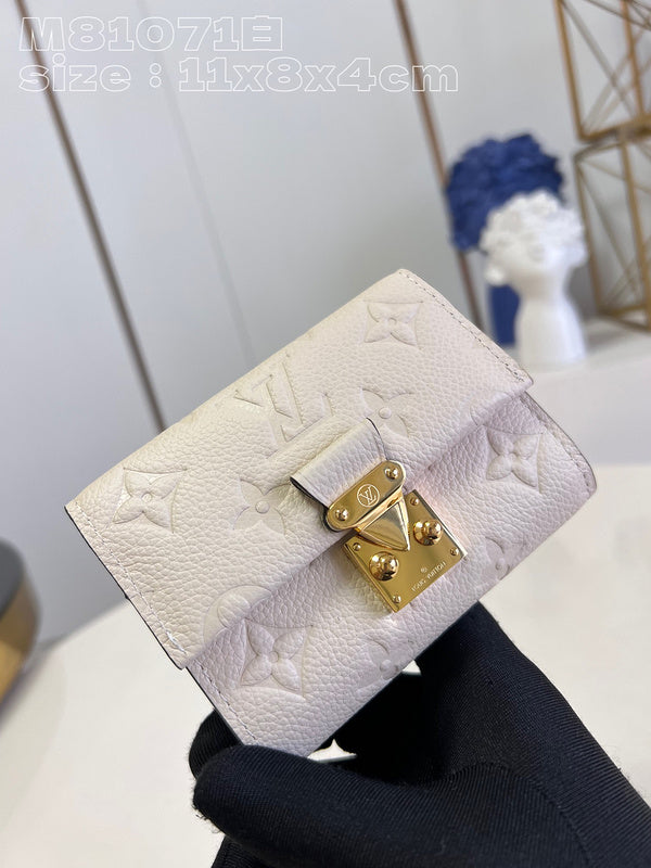 COZY - LOV Wallets - 016