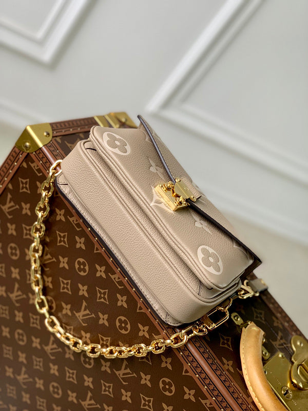 COZY - LV Bags - 530