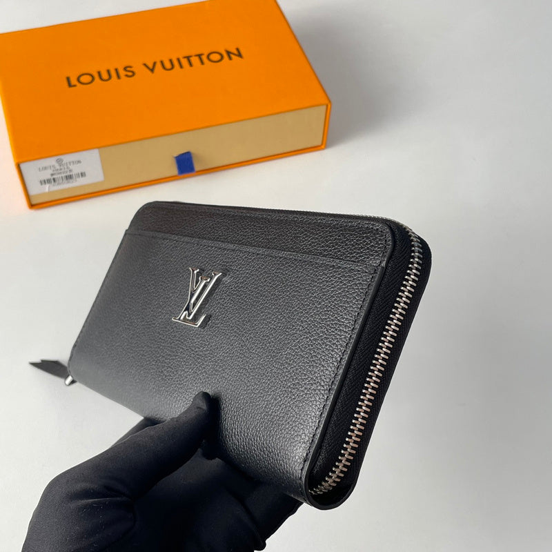 COZY - LOV Wallets - 086
