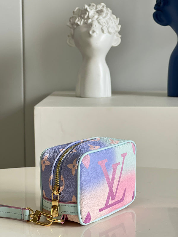 COZY - LV Bags - 1980