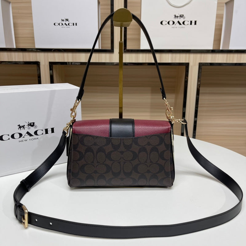 COZY - CAH Bags - 580
