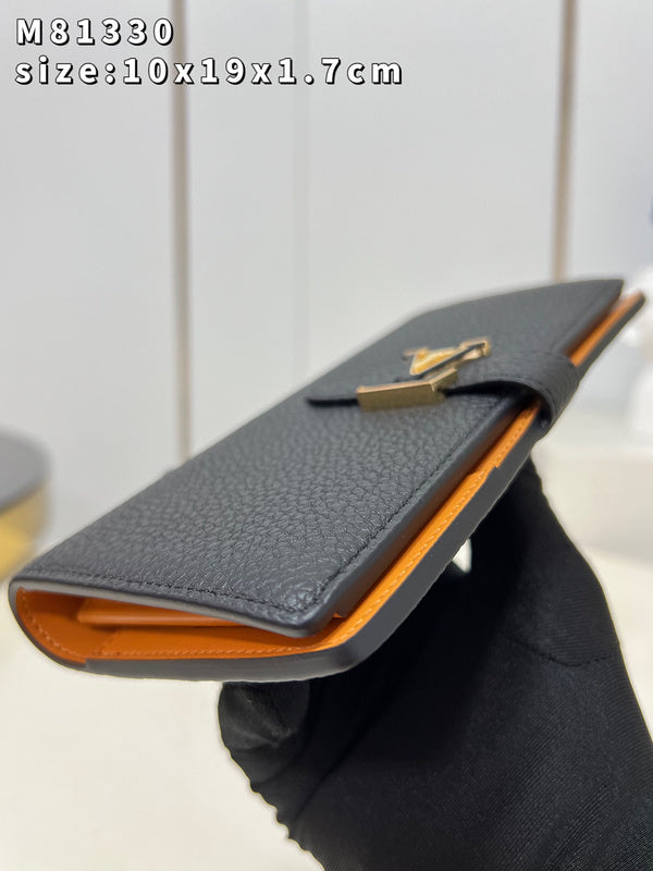 COZY - LOV Wallets - 426