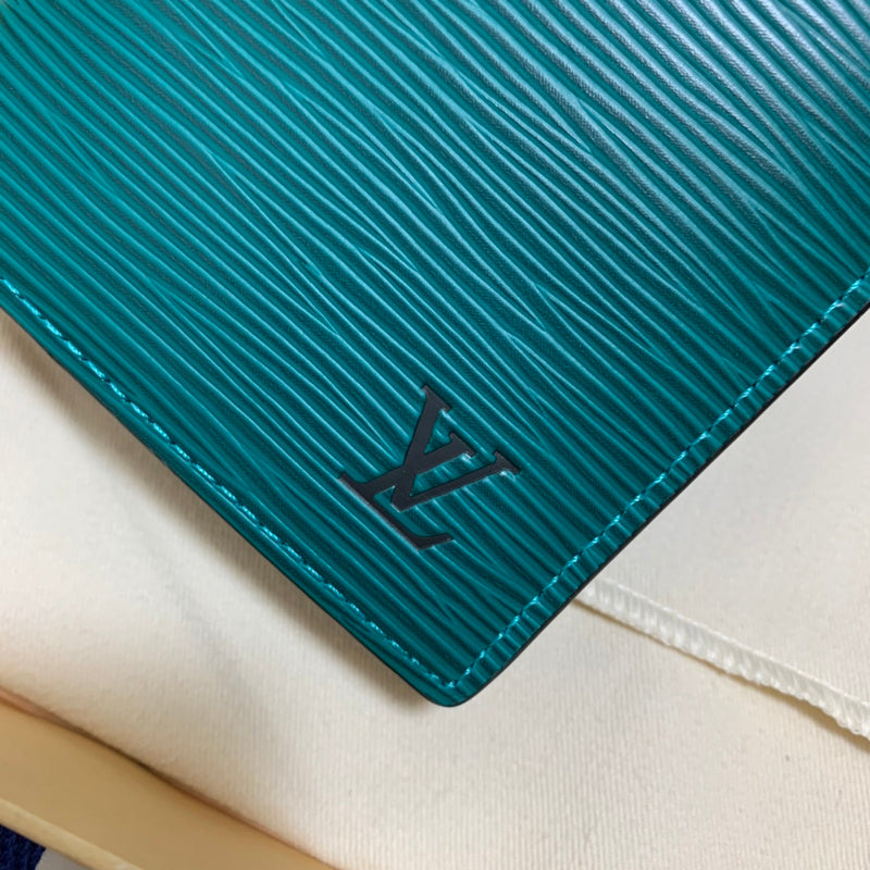 COZY BAGS - LOV Wallets - 560