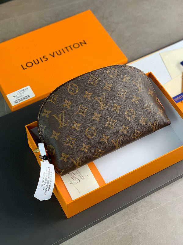 COZY - LOV Wallets - 282