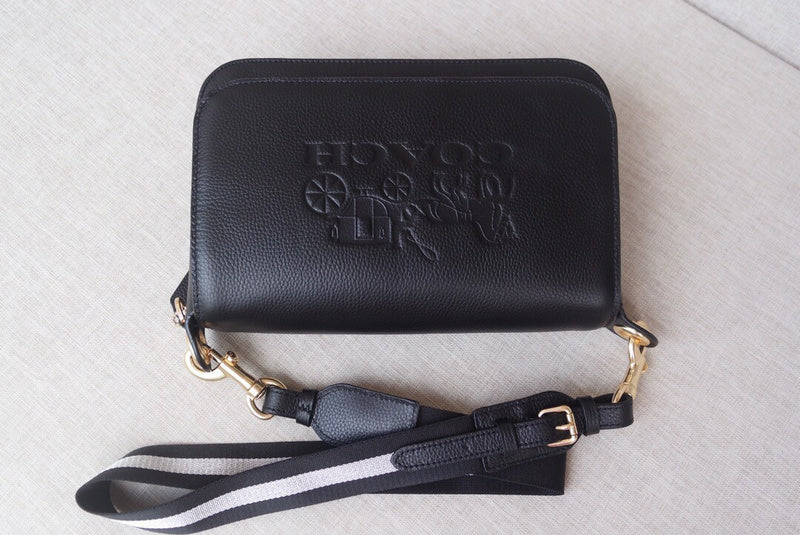 COZY - CAH Bags - 538