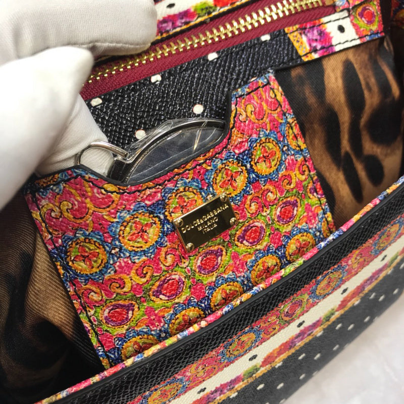COZY - DAG Bags - 240